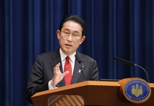 介護施設の入所者１名につき最大30万円の補助金　7月まで延長