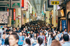 国民医療費48.8兆円　筋骨格系4.2%増、訪問看護18.5%増
