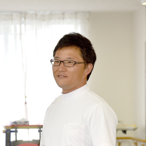 松山 太士